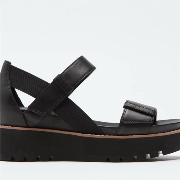 Eileen Fisher Shoes - NWT Eileen Fisher Luck Smooth Leather Wedge Sandals, Size 7.5